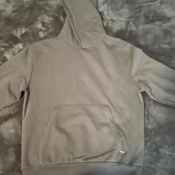 Black on black staples edition Mens Louis Vuitton hoodie size XS never washed - Picture 6 of 6